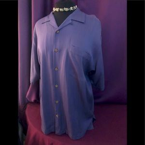 Tommy Bahama 100% silk blue button down M.